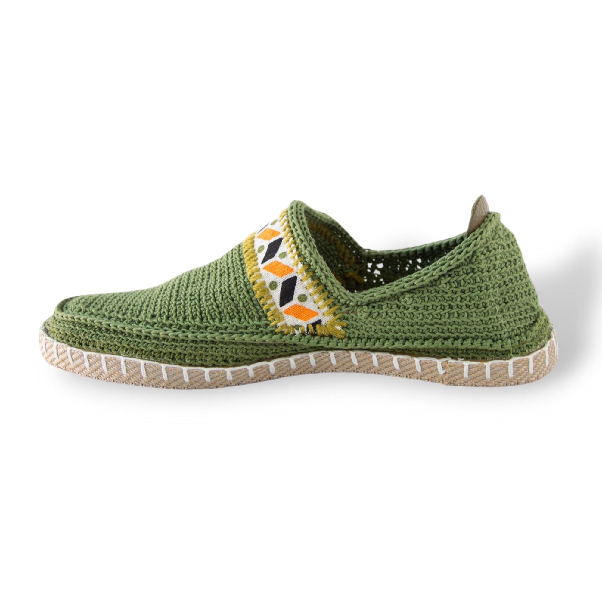 Handmade Persian Shoes GIVEH | ABRAHAM XERXES (Vireo)<a href="https://www.etsy.com/listing/4298354201/handmade-persian-shoes-give" target="_blank" style="background:#000;color:#fff;padding:10px 20px;text-decoration:none;border-radius:6px;">Buy on Etsy</a>