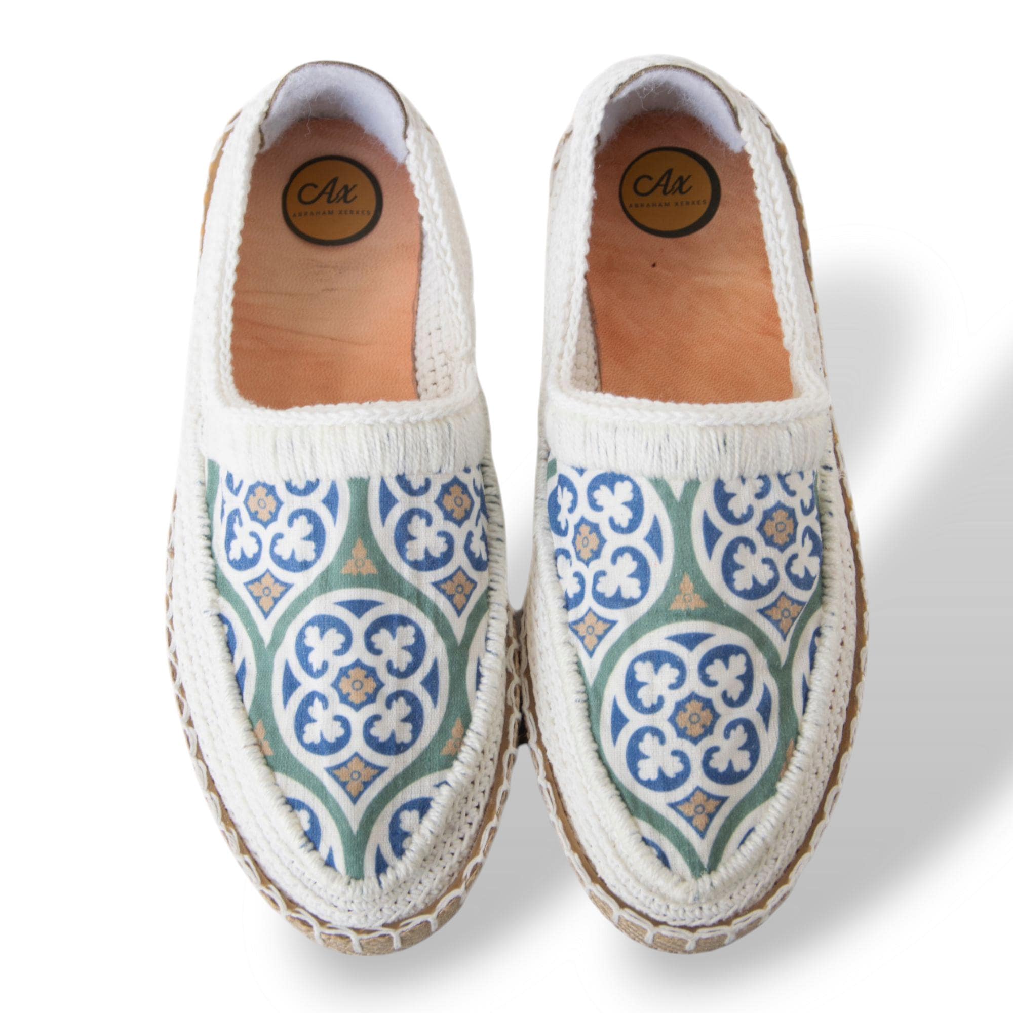 Handmade Persian Shoes GIVEH | ABRAHAM XERXES (Solace)<a href="https://www.etsy.com/listing/4298318574/handmade-persian-shoes-giv" target="_blank" style="background:#000;color:#fff;padding:10px 20px;text-decoration:none;border-radius:6px;">Buy on Etsy</a>